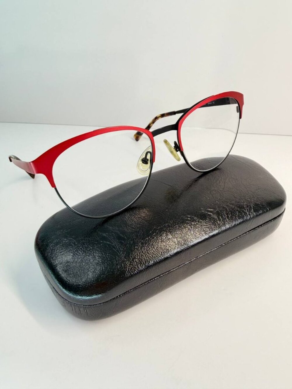 Xavier Garcia Barcelona JOANA 52-17-135 – Designer Eyeglasses – Includes Case
